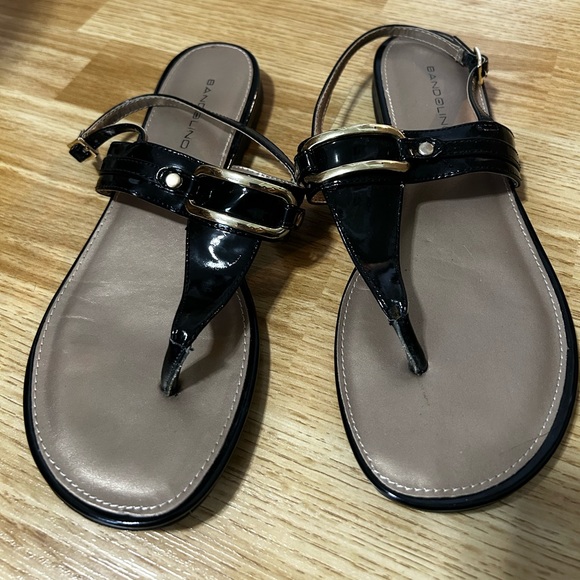 Bandolino Sandals | Size 8.5 | Flats - Picture 2 of 4